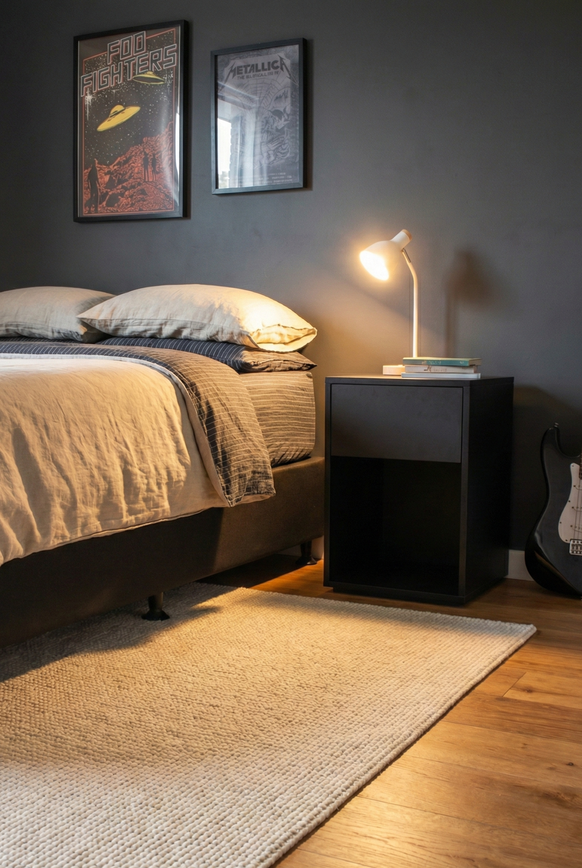 Zephyr Bedside Table